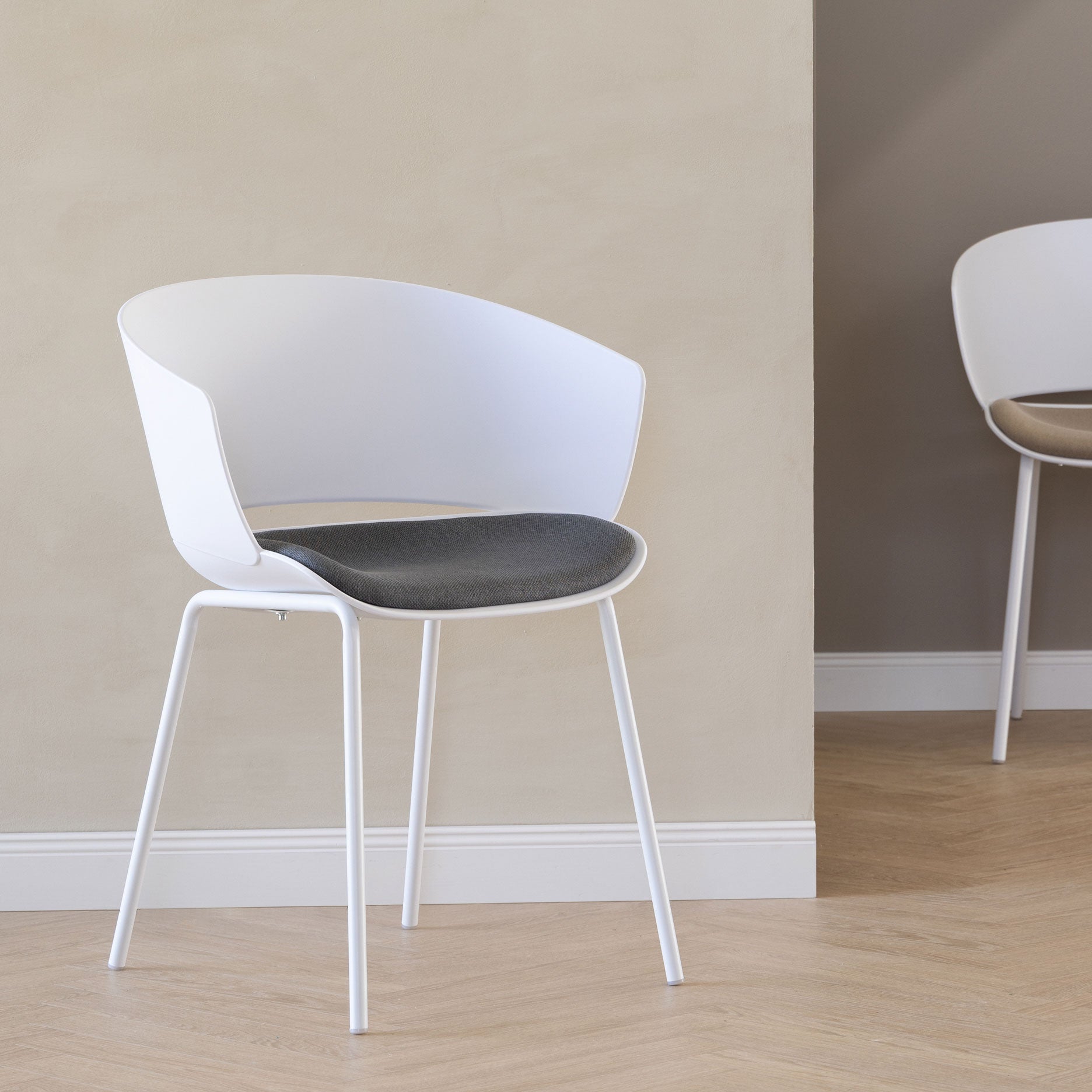 Florence Esszimmerstuhl